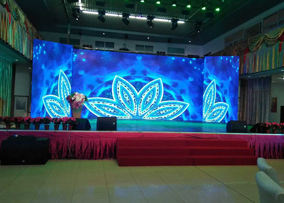 ประสิทธิภาพสูง P2.97 P4.81 ให้เช่าจอ LED ในอาคารสำหรับเวที