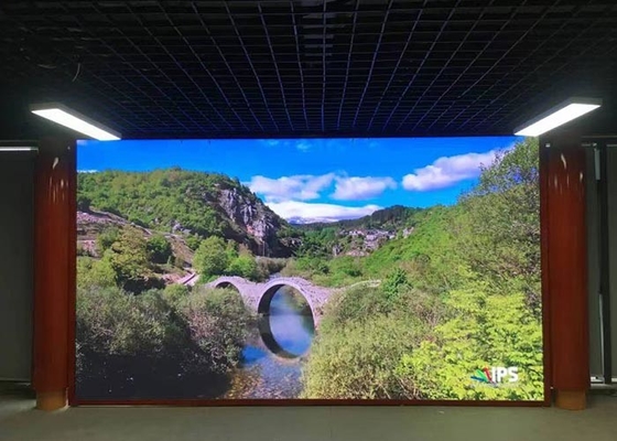 P1.667 ติดผนังจอแสดงผล LED สีเต็มรูปแบบในอาคารอลูมิเนียมหล่อขึ้นรูป