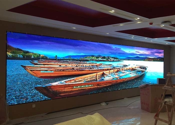 หน้าจอ LED สีความละเอียดสูง 4k P2.5 หน้าจอทีวี LED ภายในอาคาร