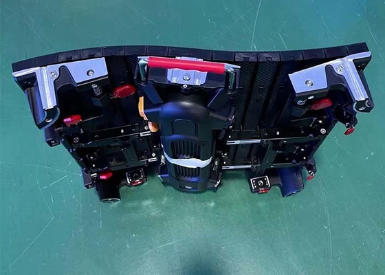 IP43 Indoor P2.9 Rental Led Screen, 7680 อัตราการฟื้นฟูพื้นที่เคลื่อนไหวและโค้งสําหรับกิจกรรมเวที